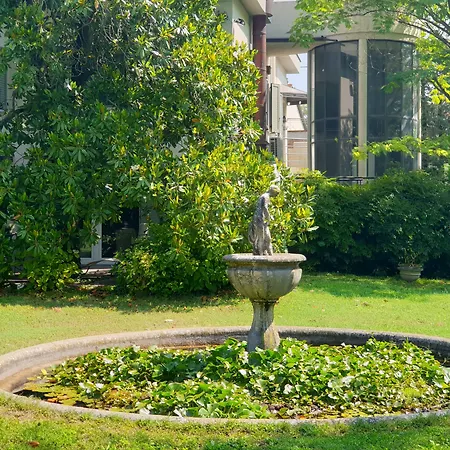 Al Parco فندق مبيت وإفطار